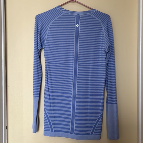 Lululemon womens size med - Picture 3 of 3